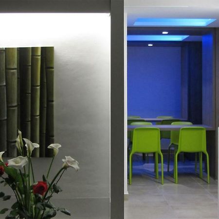 Hotel Sorriso - Molto Piu Di Una Stella Riccione Dış mekan fotoğraf