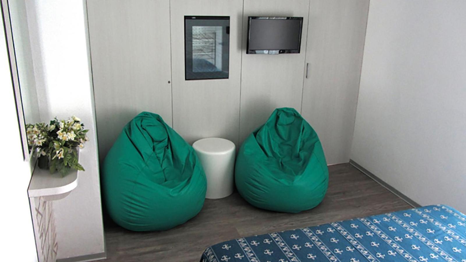 Hotel Sorriso - Molto Piu Di Una Stella Riccione Dış mekan fotoğraf